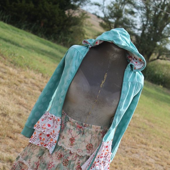 435 MATILDA JANE Size 12 Full Zip Ruffled Hoodie - Picture 10 of 10